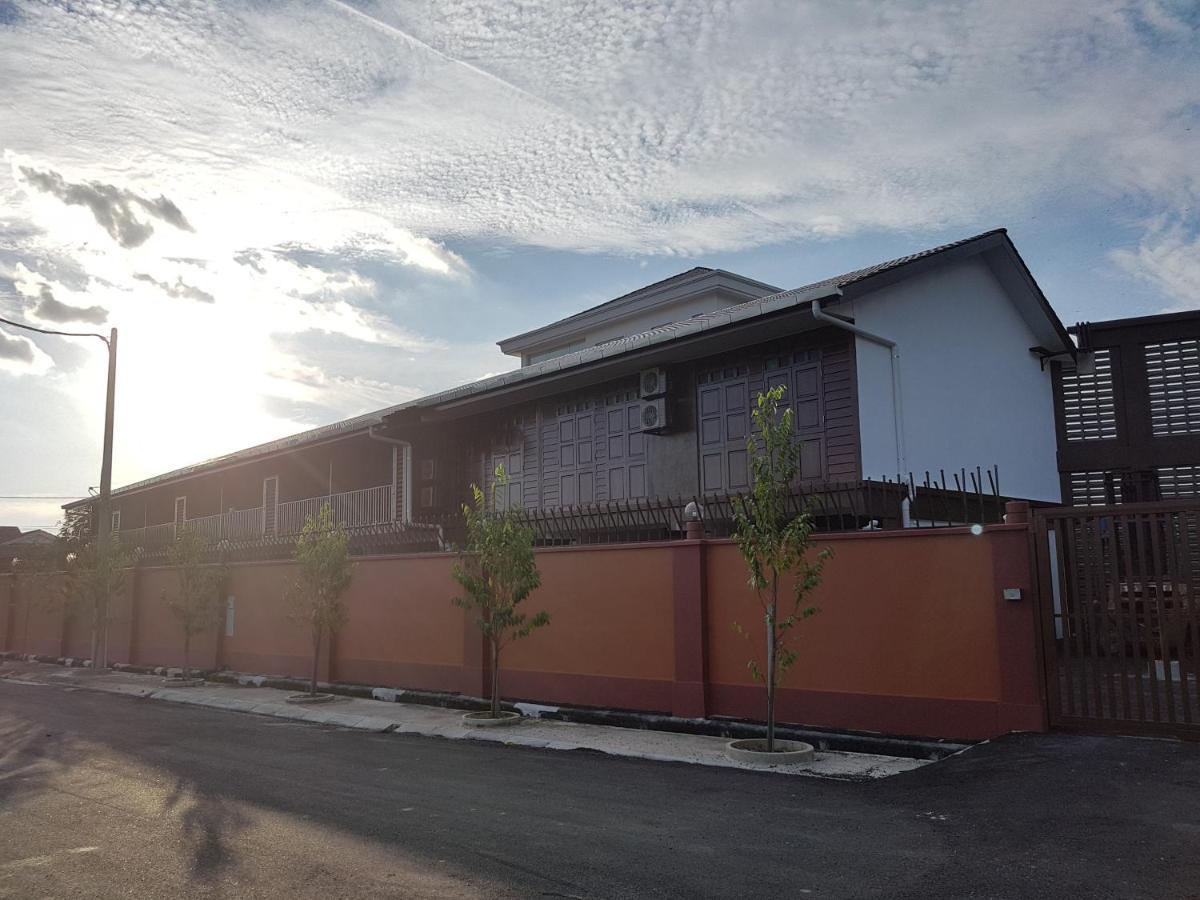 Little Kampung Studio Teluk Intan Zewnętrze zdjęcie